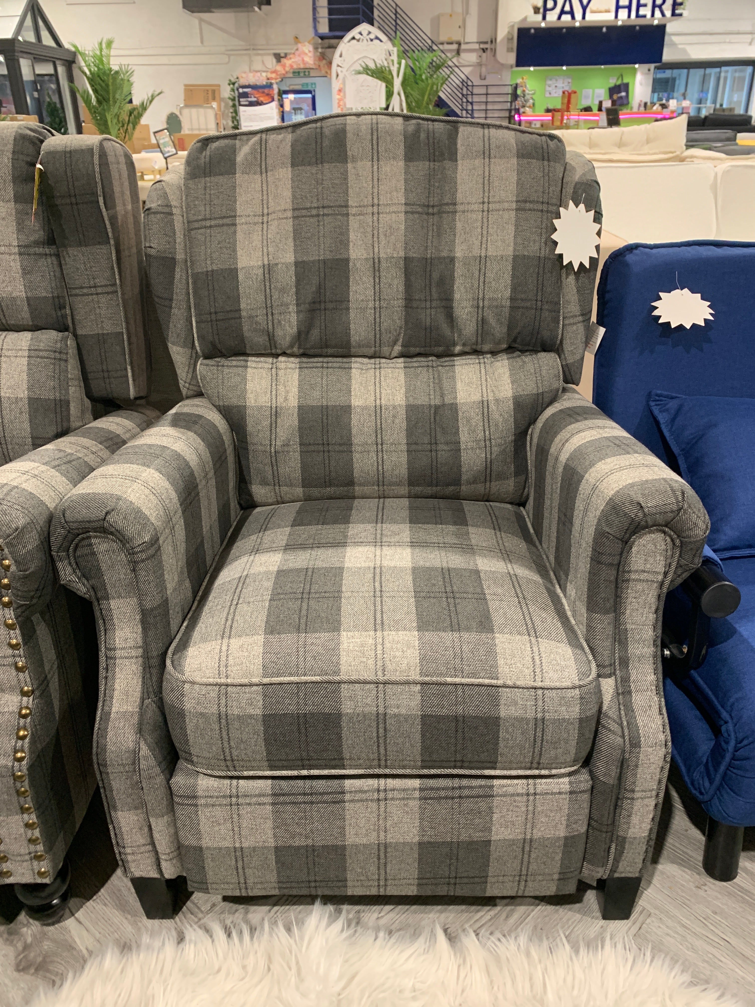 Checkered Pattern Vintage Linen Upholstered Recliner Chair with Adjustable Backrest