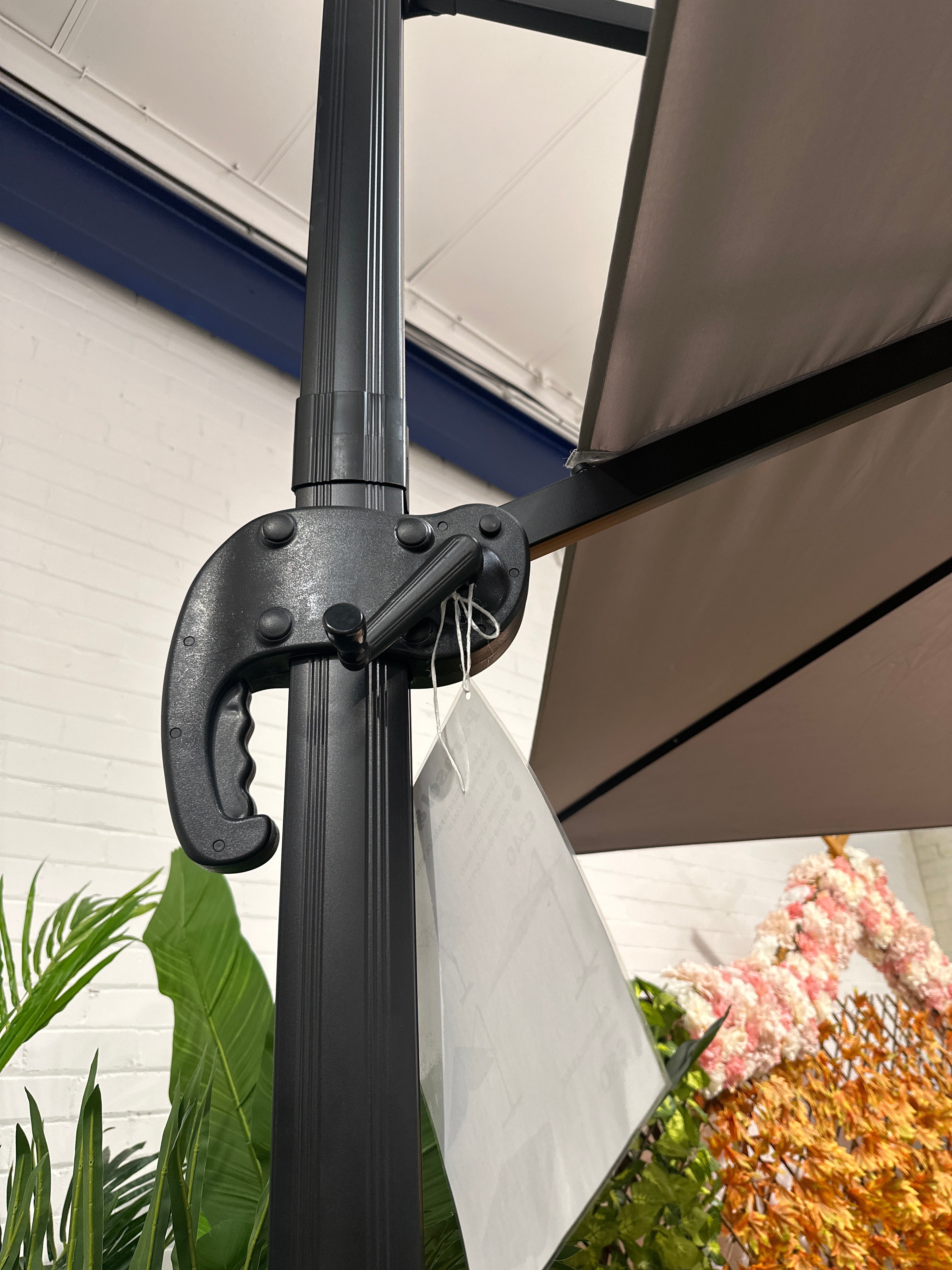 3M x 3M Large Square Canopy Rotating Outdoor Cantilever Parasol