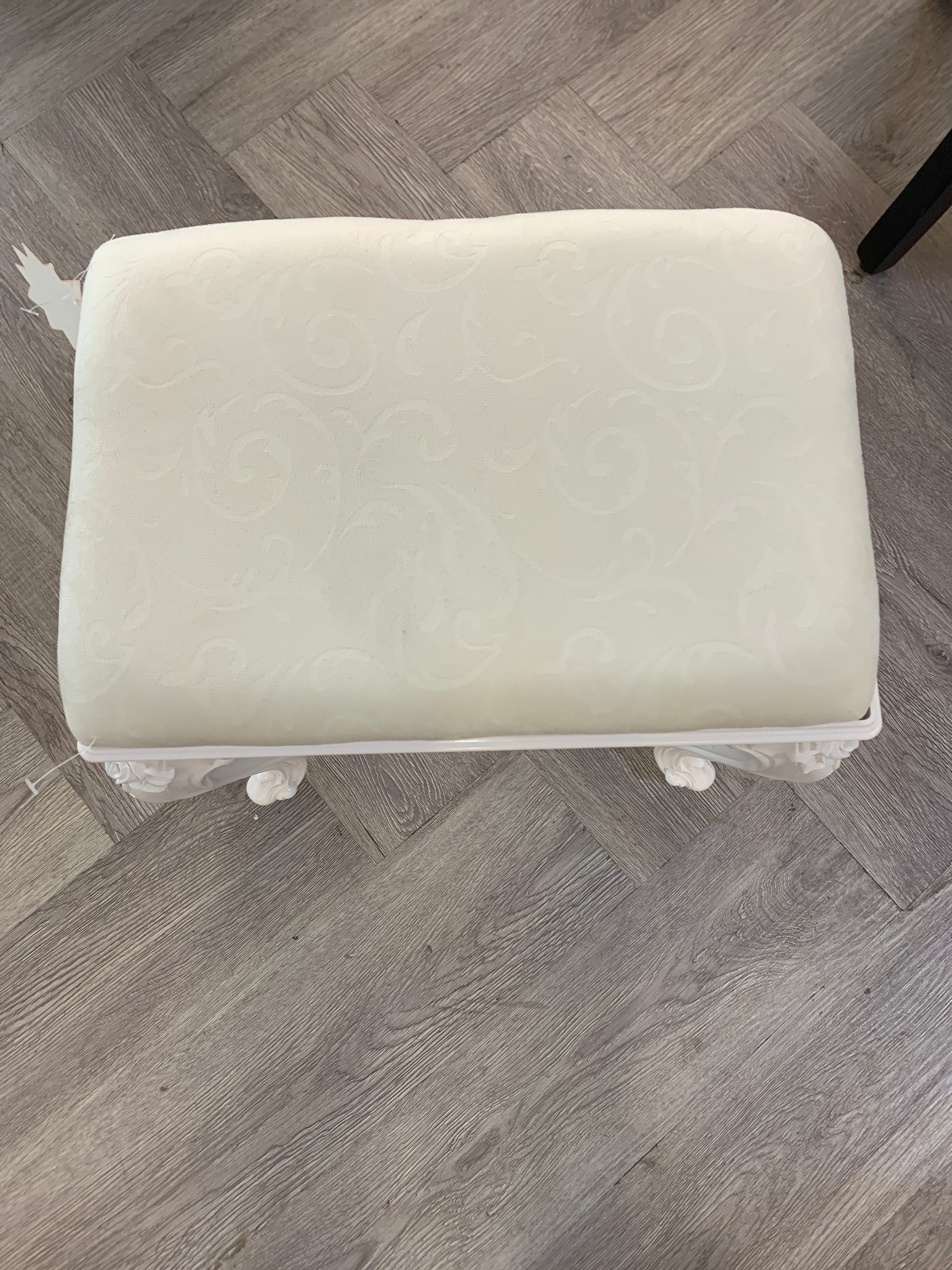 Premium Makeup Dressing Stool Faux Fur Upholstered Stool White
