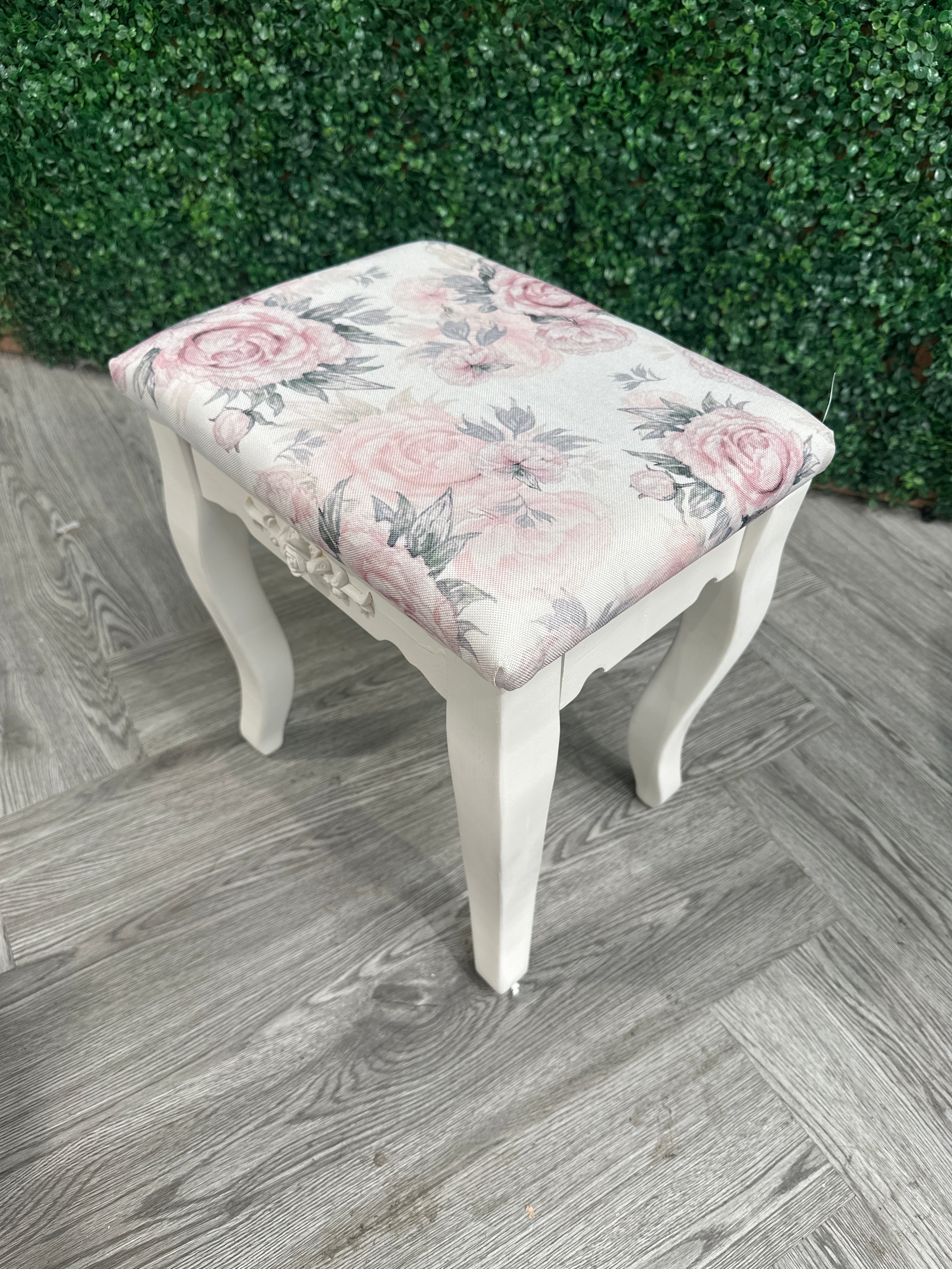 Carving Floral Dressing Table Stool White