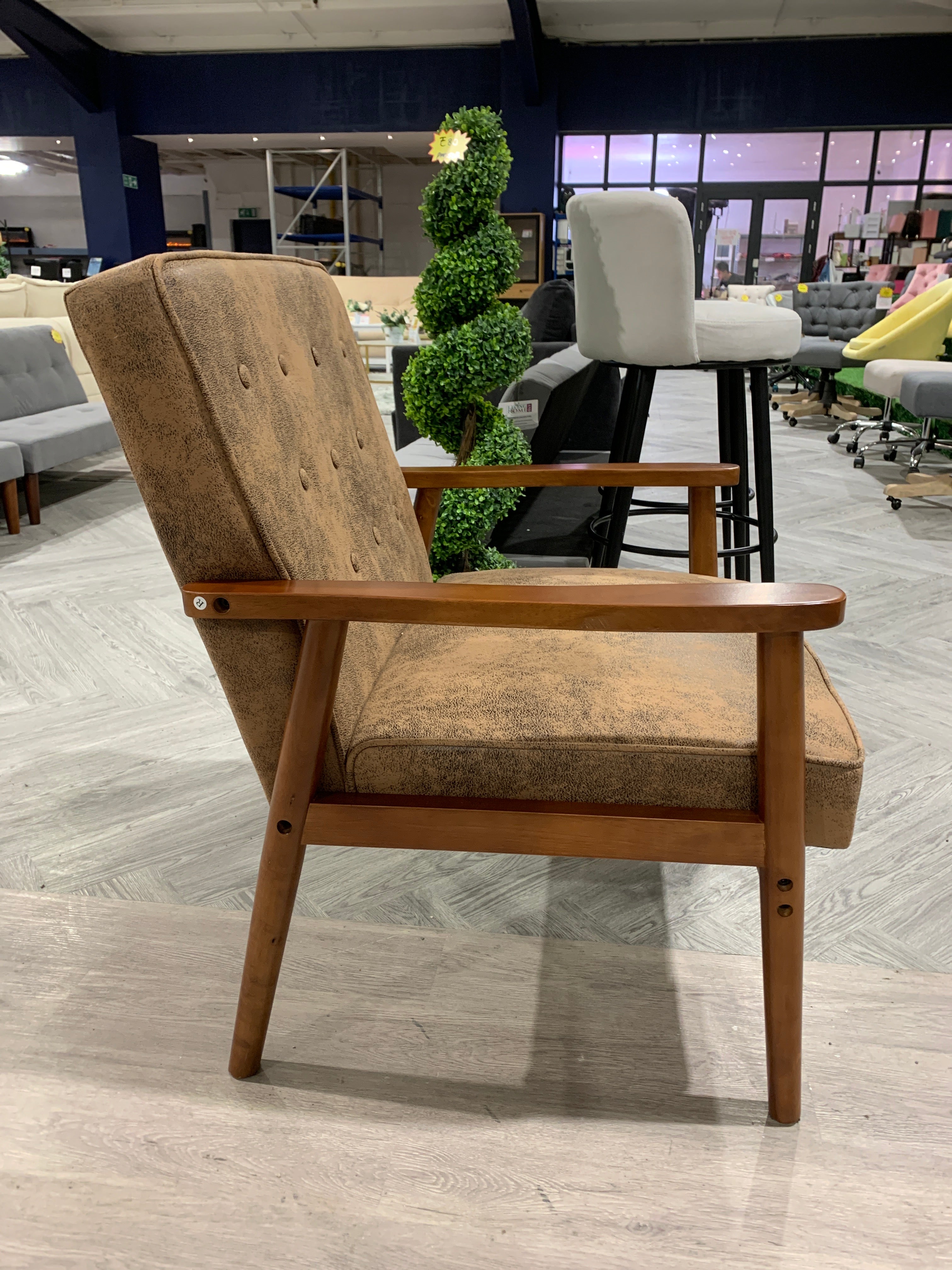 Vintage Brown PU Leather Upholstered Armchair with Wood Frame
