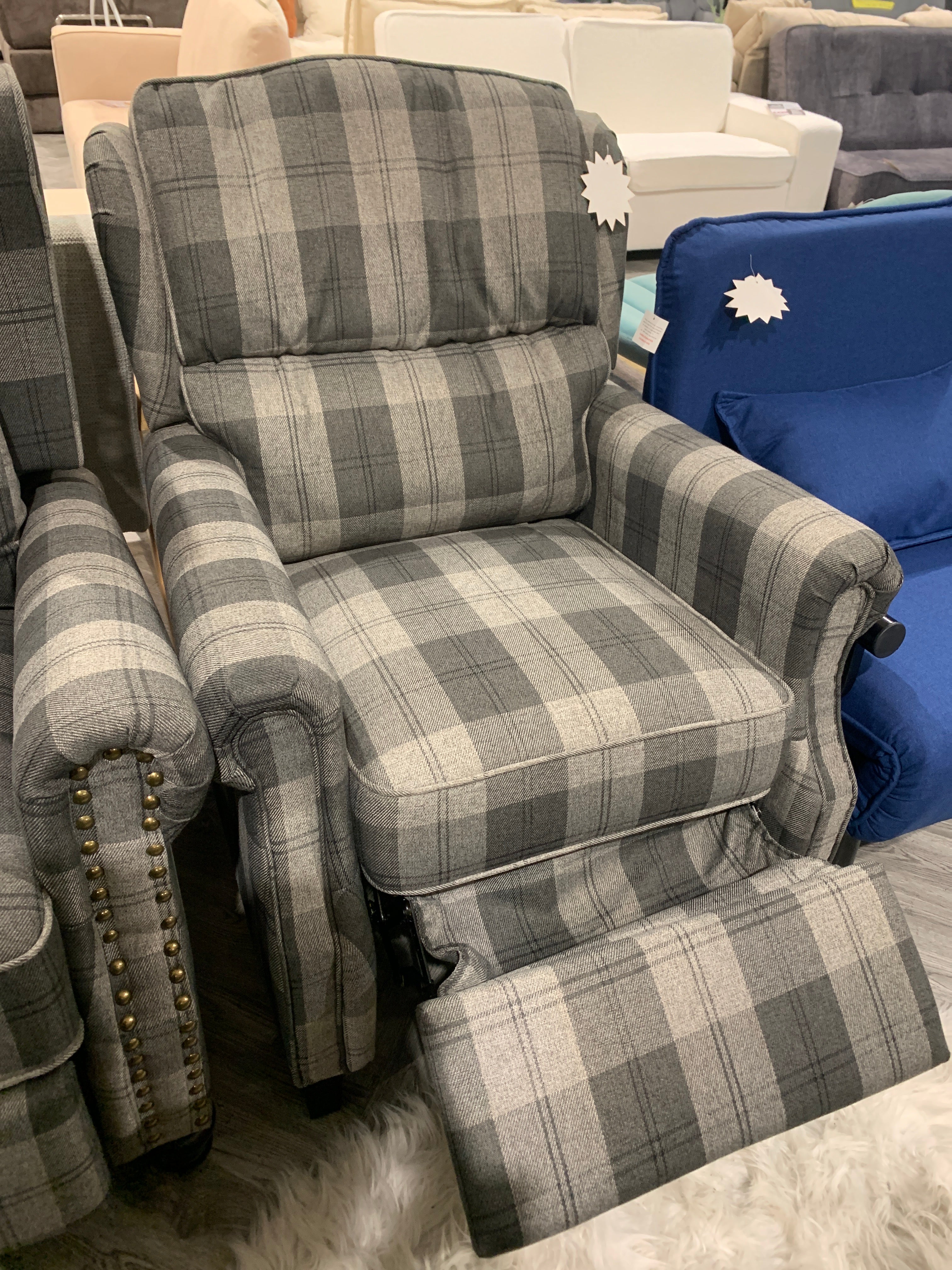 Checkered Pattern Vintage Linen Upholstered Recliner Chair with Adjustable Backrest