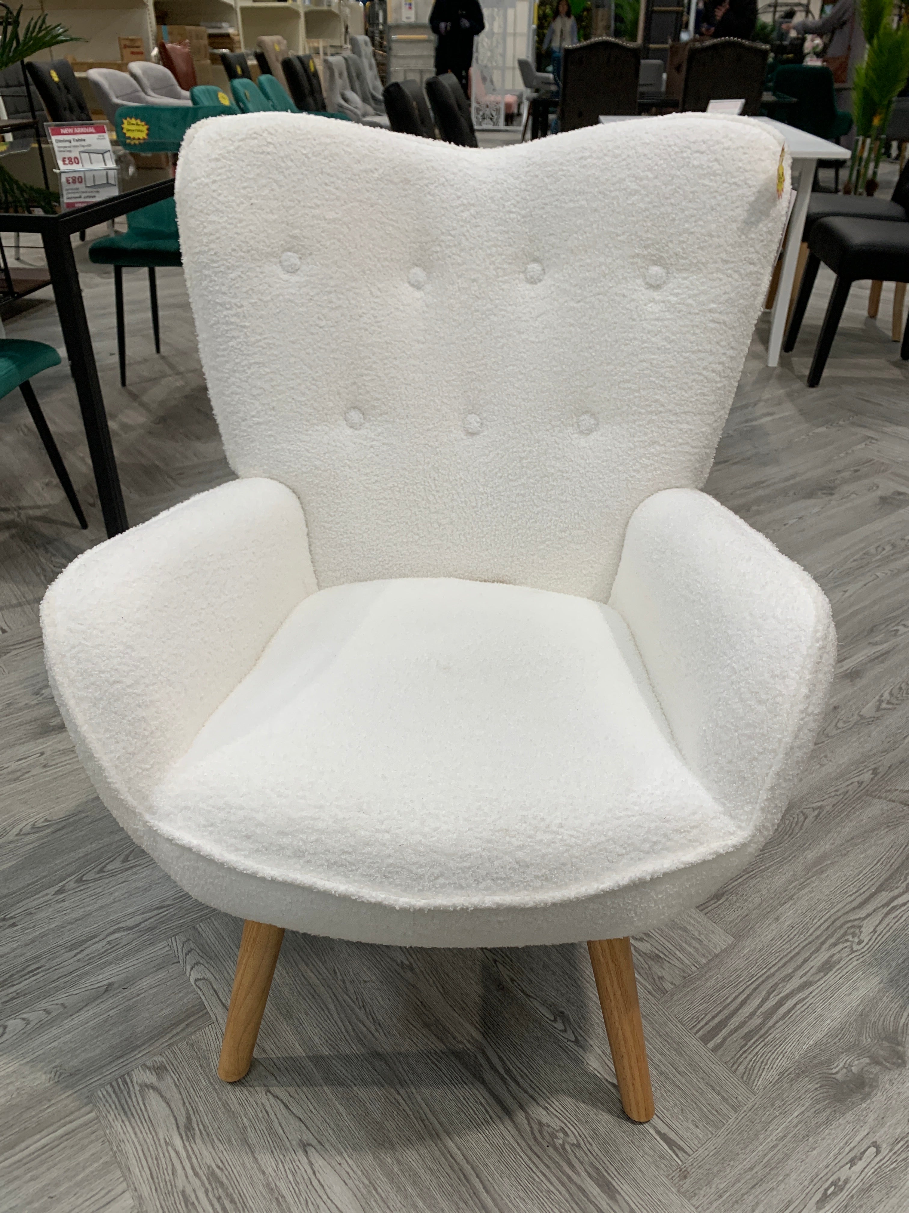 Button Tufted Modern Lounge Chair White