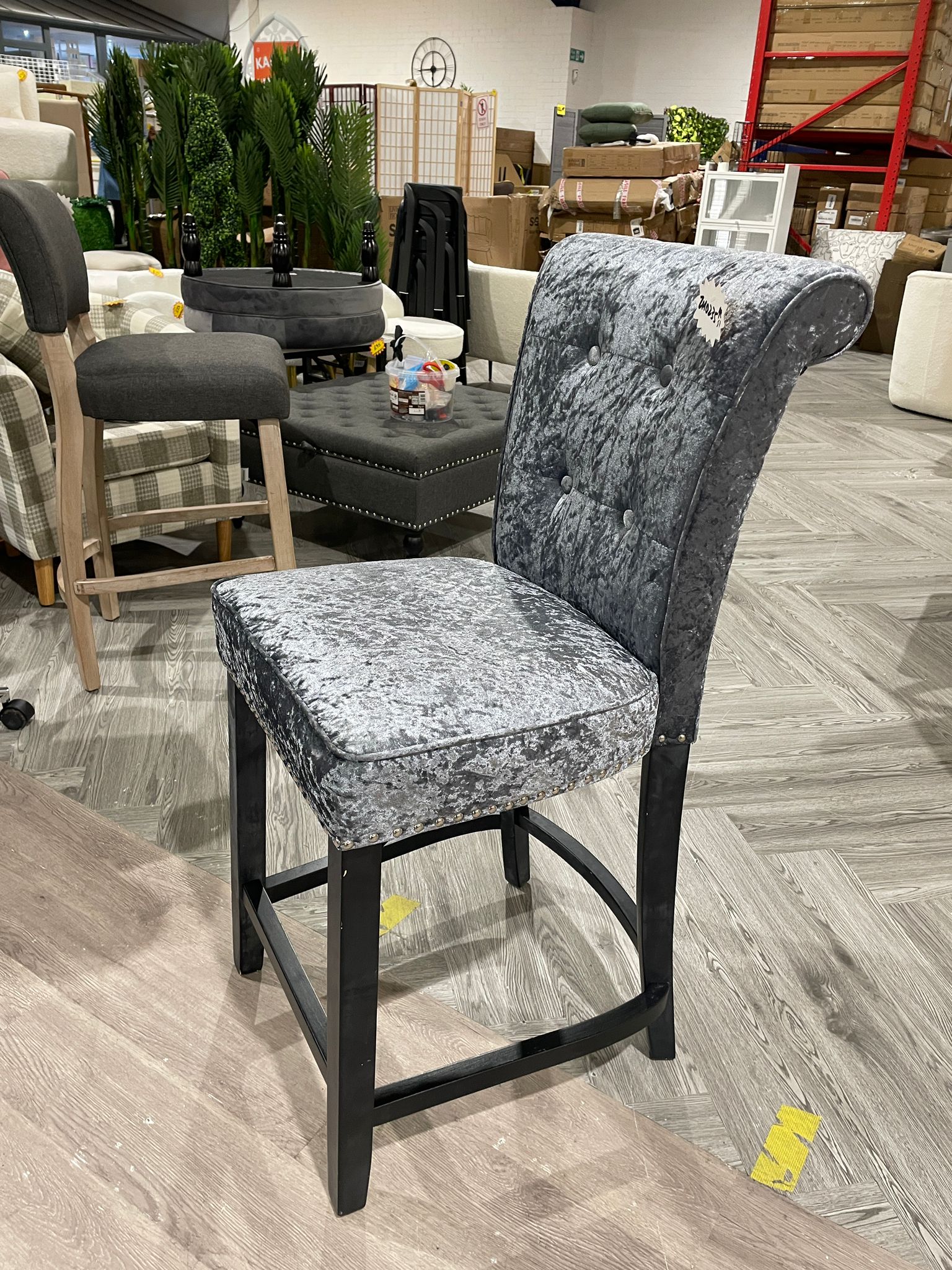 Modern Ice Velvet Tufted Grey Bar Stool 1PC