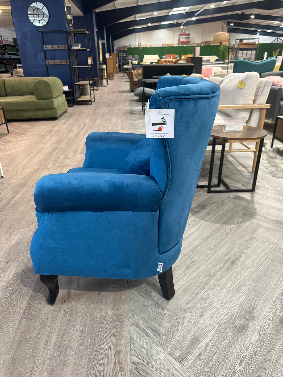 Luxurious Button Tufted Armchair with Toss Pillow Blue