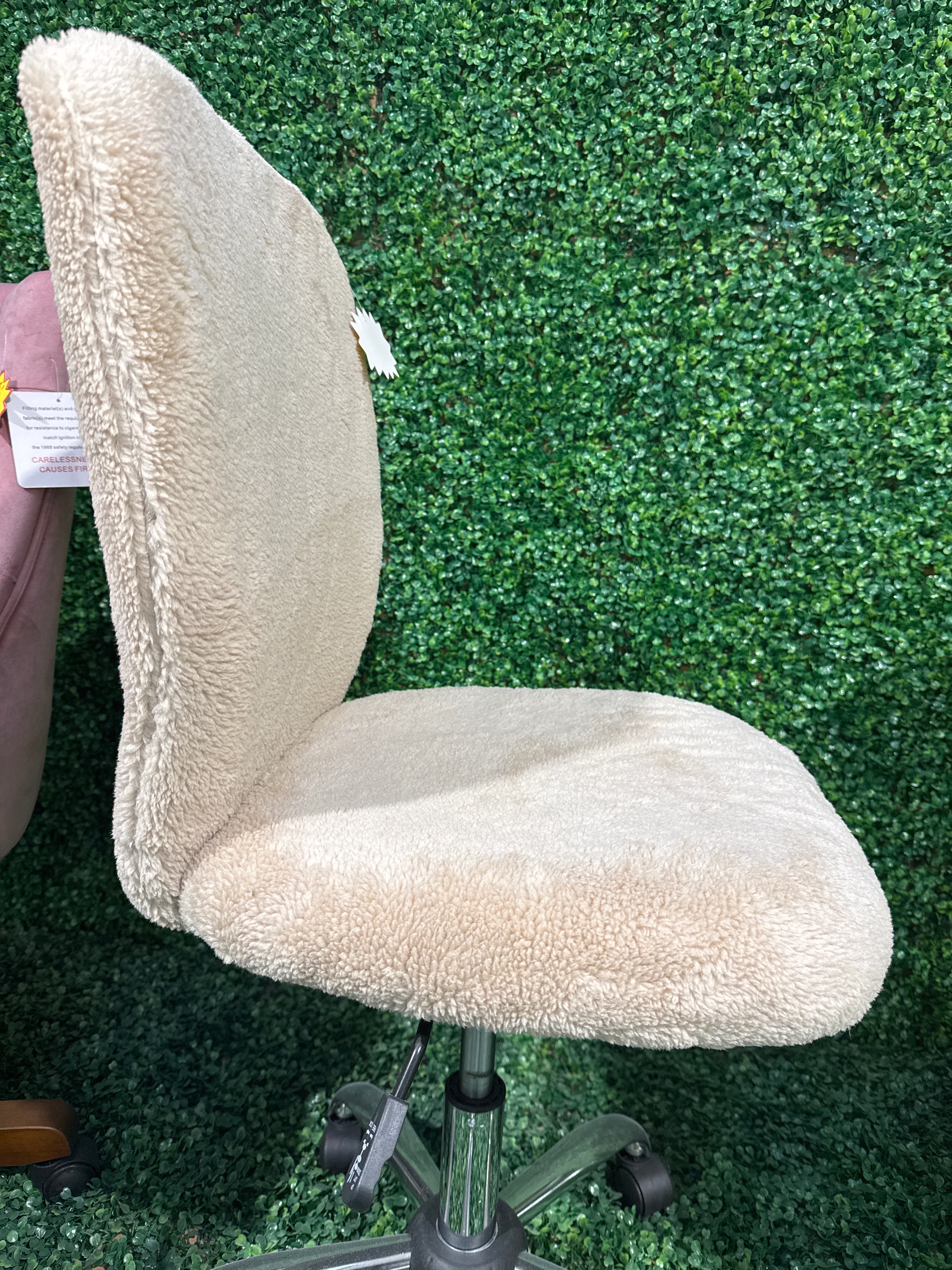 Super Comfy Plush Office Chair with Wheels Beige