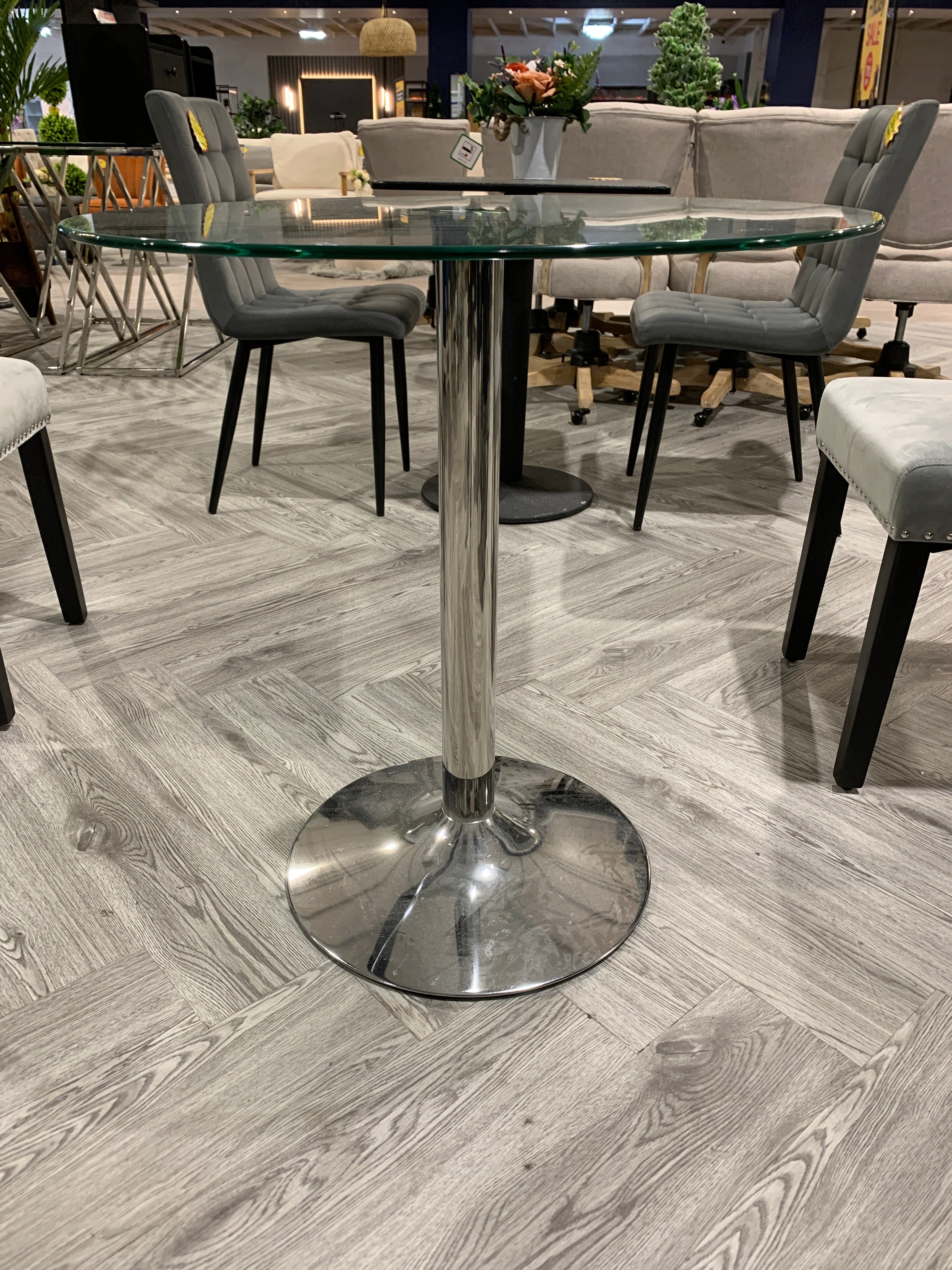 Small Round Clear Glass Top Dining Table with Pedestal Base