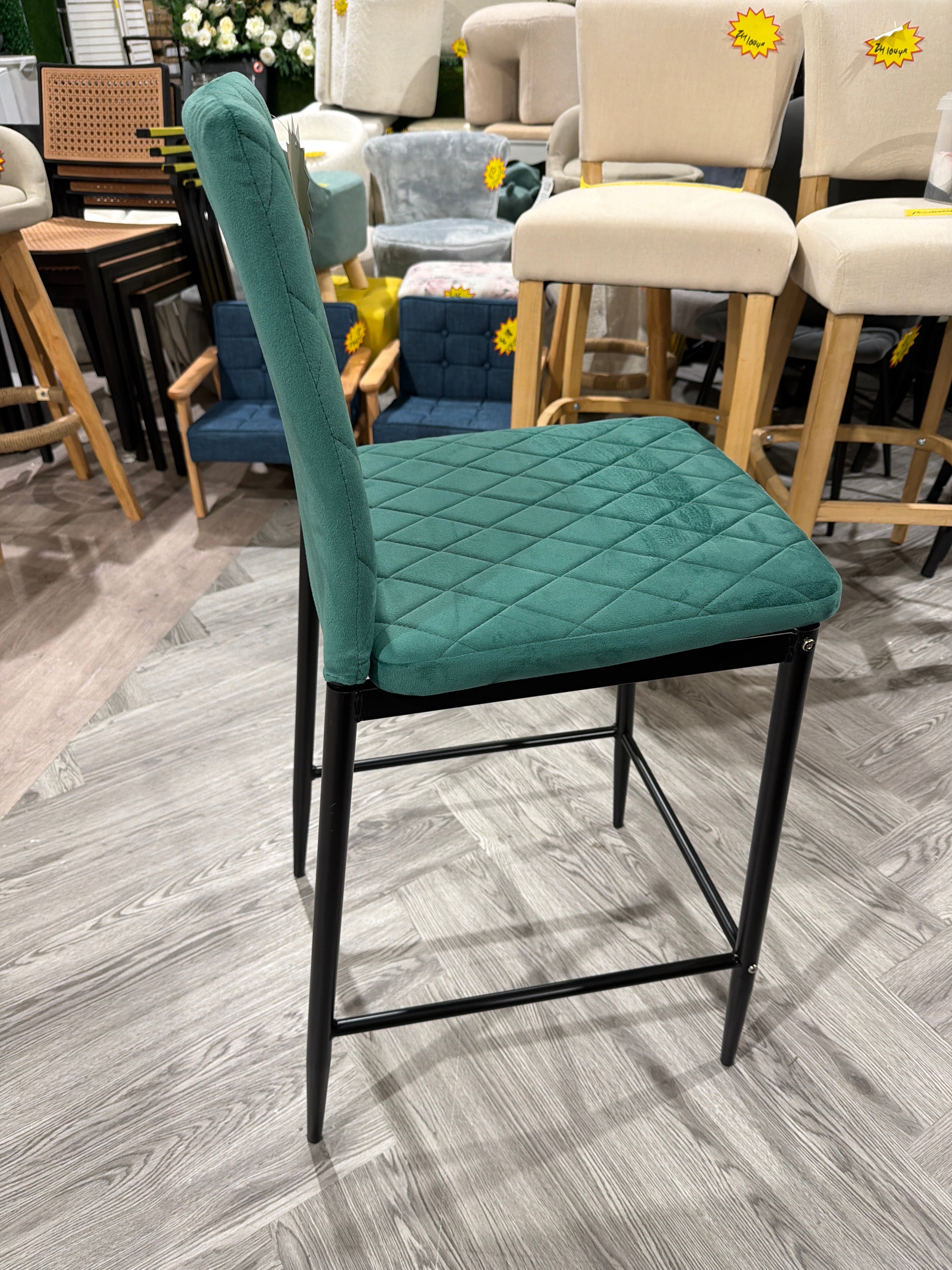 Diamond Brushed Velvet Upholstered Bar Stool Green 1PC