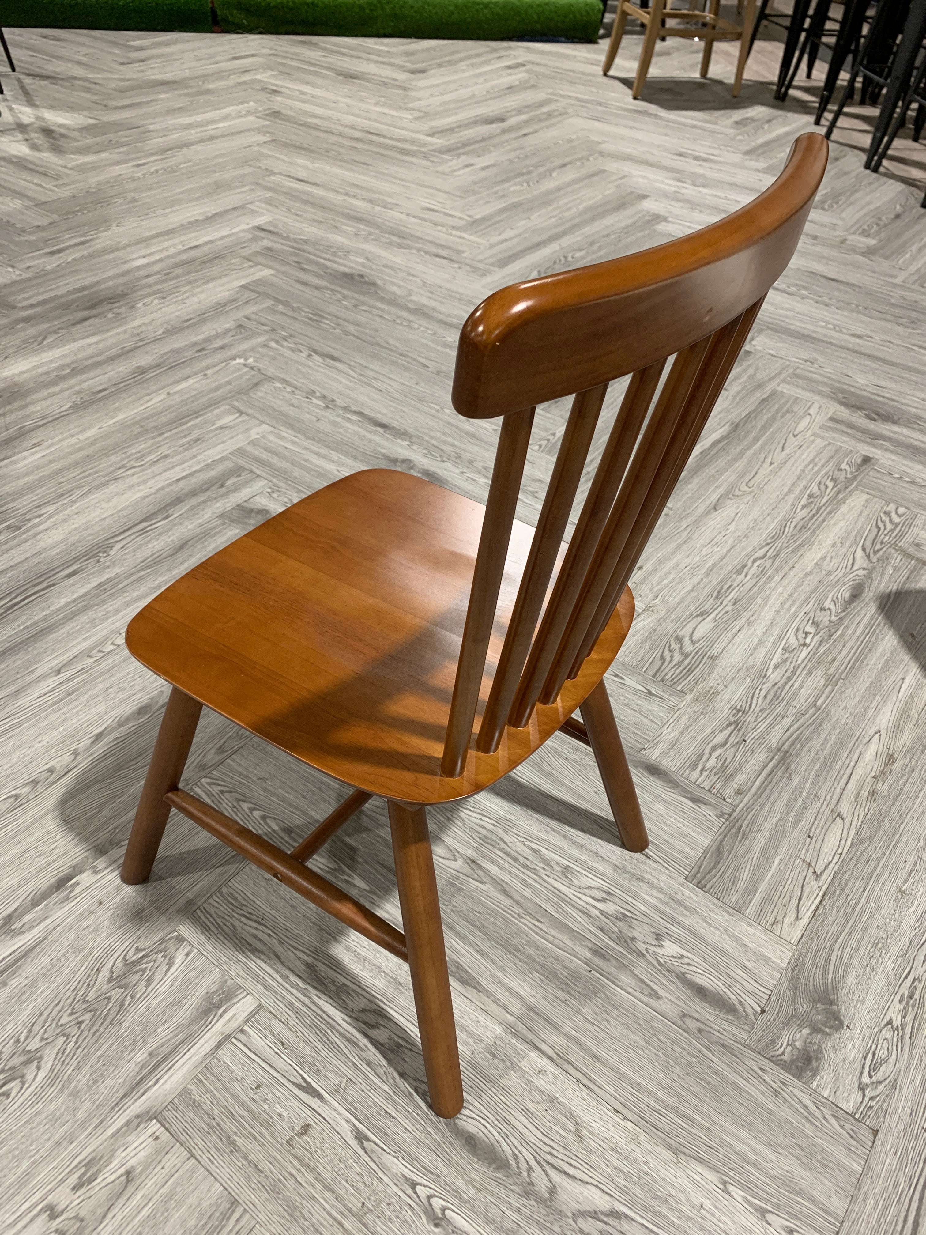 Solid Wood Windsor Dining Chair 1PC