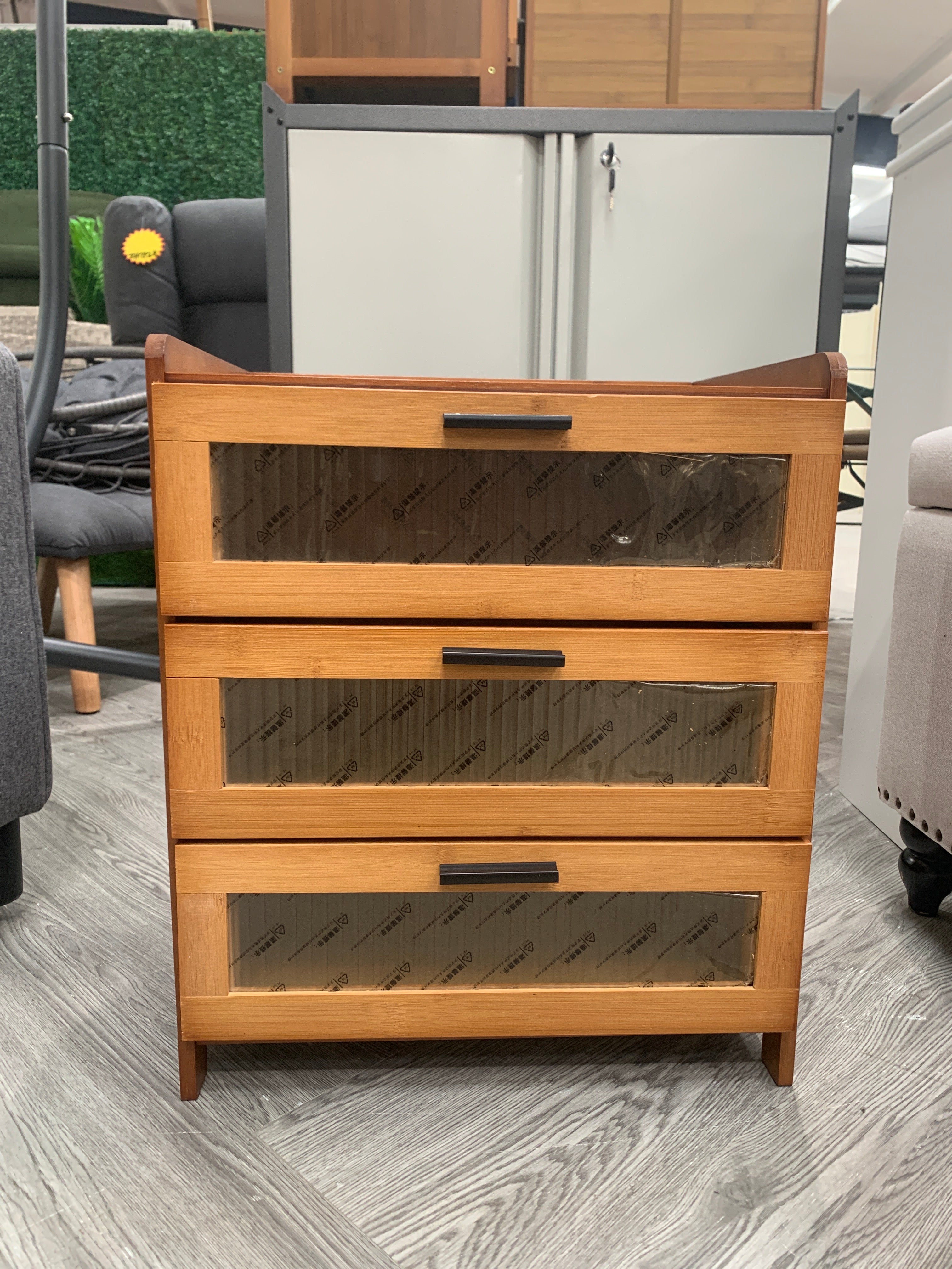 Wooden 3 Drawers Nightstand Natural