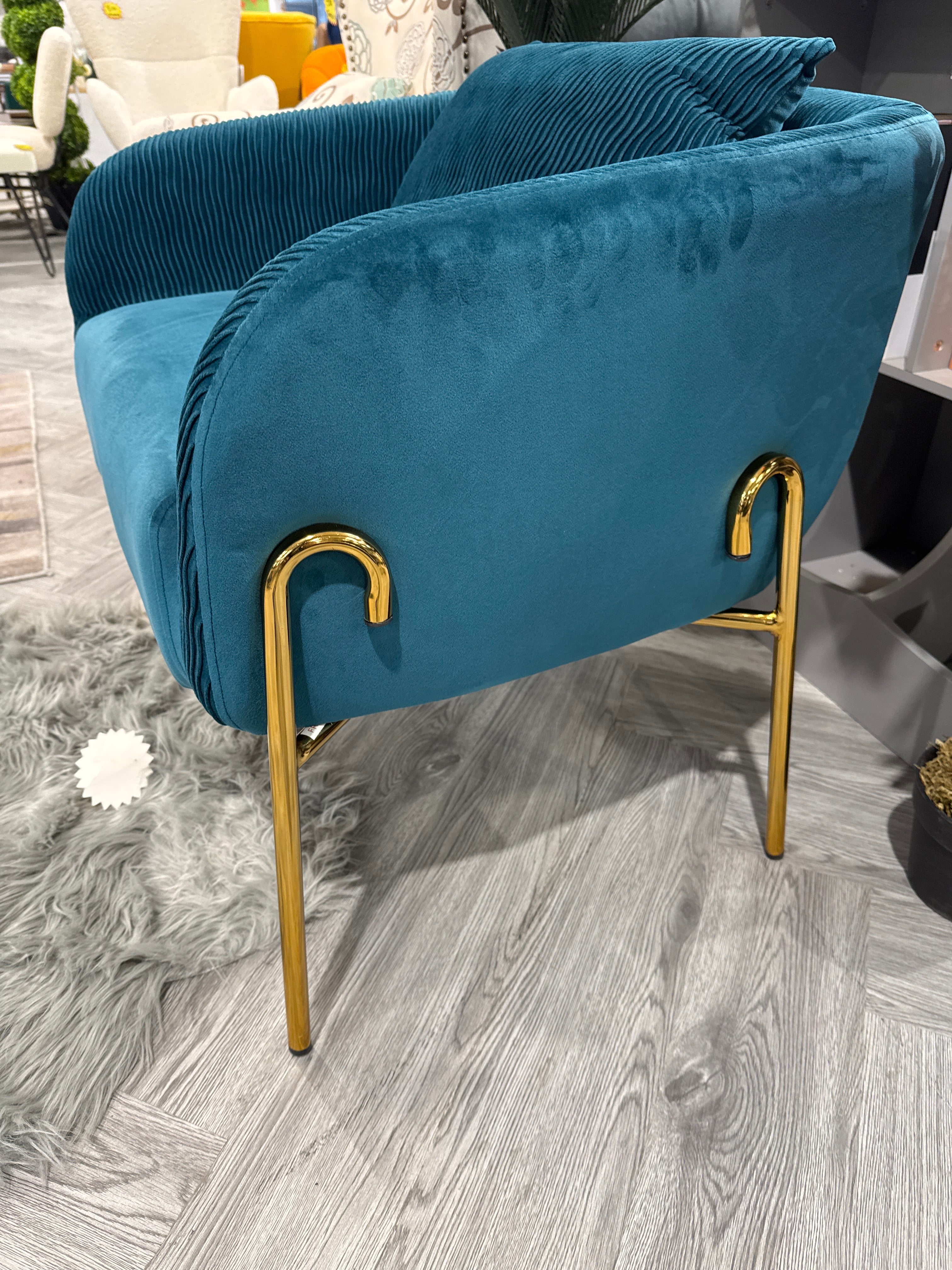 Dark Green Comfy Armchair with Gold Plated Legs