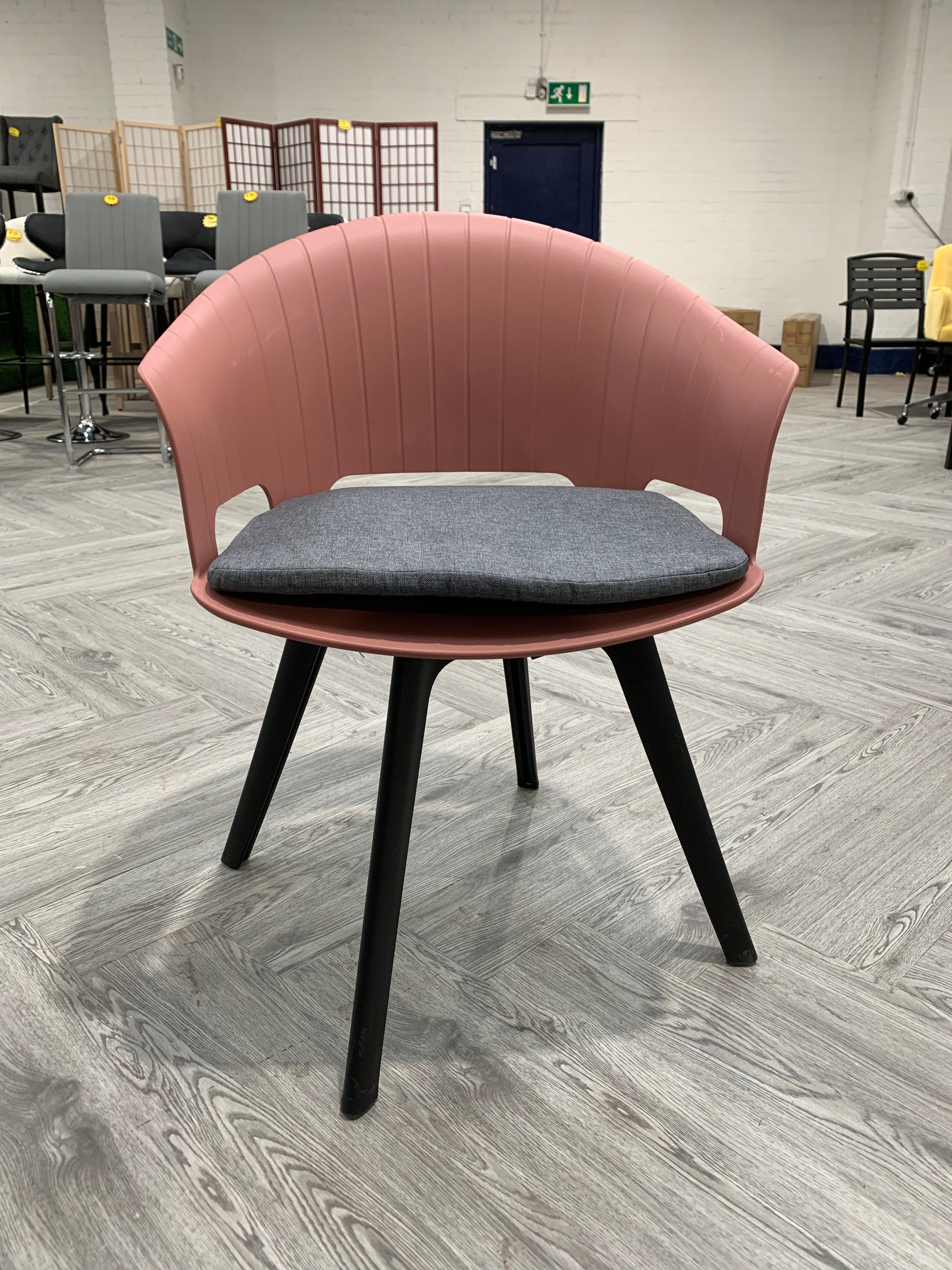 Stylish Pink Plastic Chair with Grey Cushion 1PC