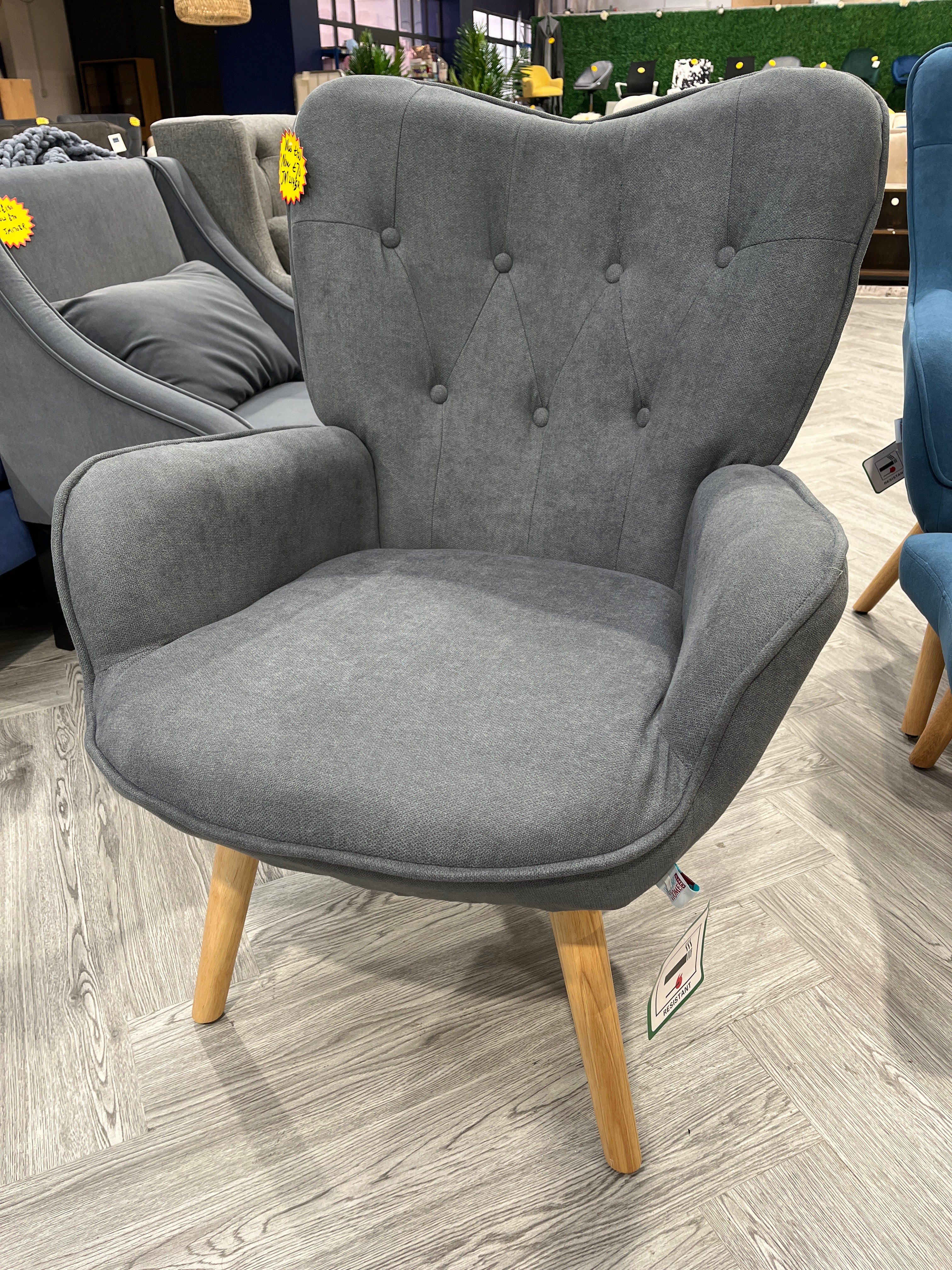 Grey Buttoned Linen Armchair with Wooden Legs