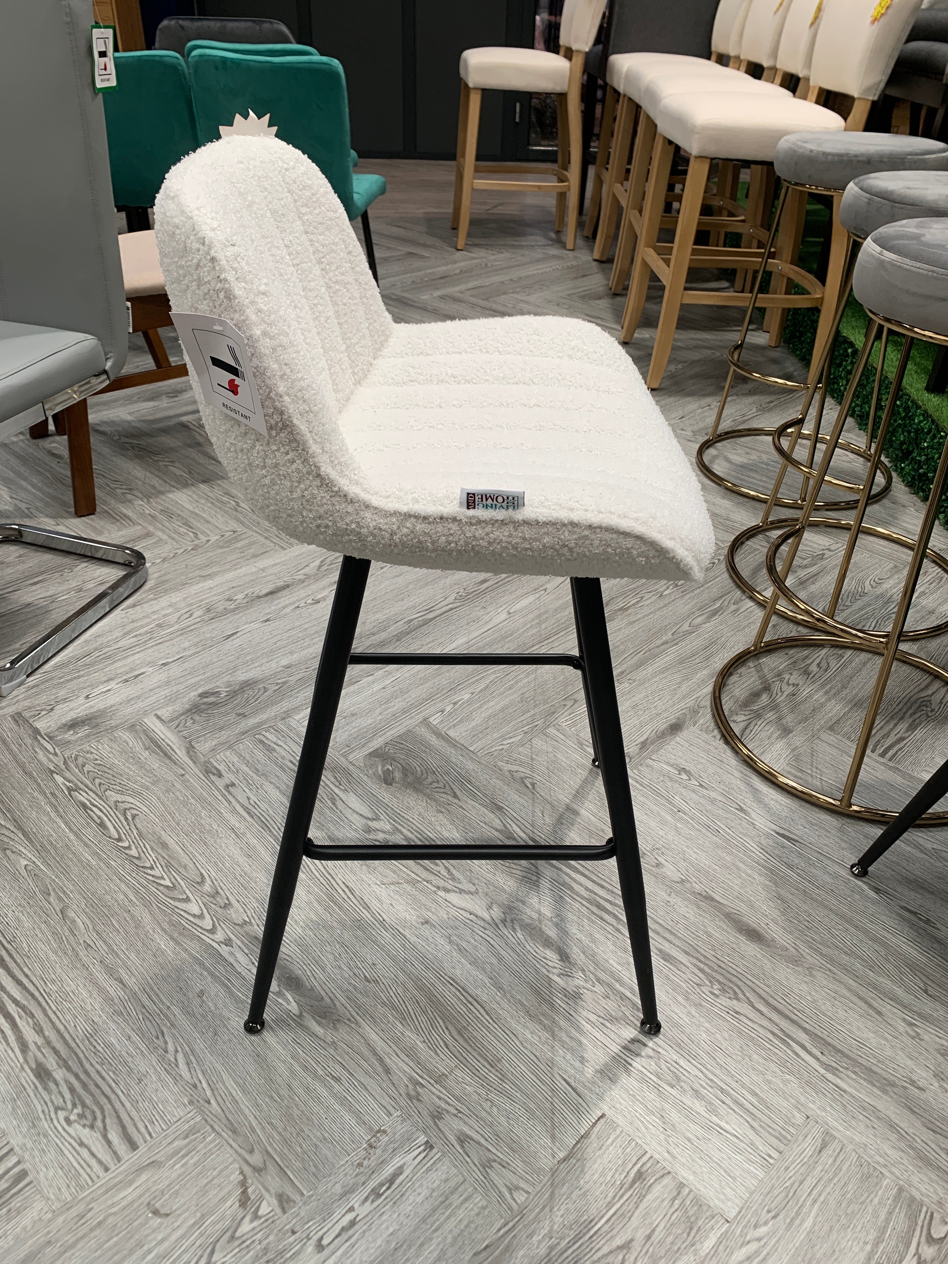 Sherpa Fleece Upholstered Bar Stool with Metal Legs White 1PC