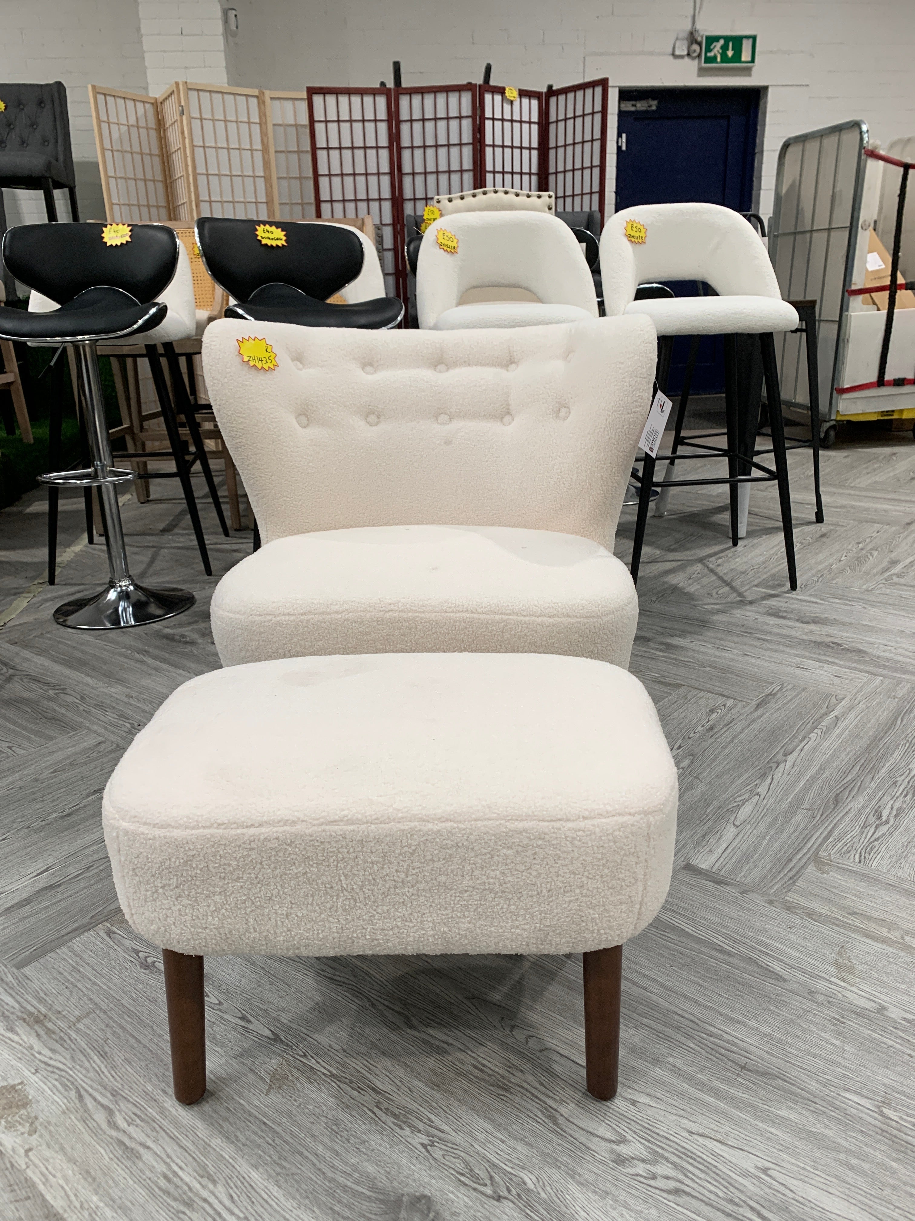 Teddy Bear Fur Tufted Accent Chair with Footstool