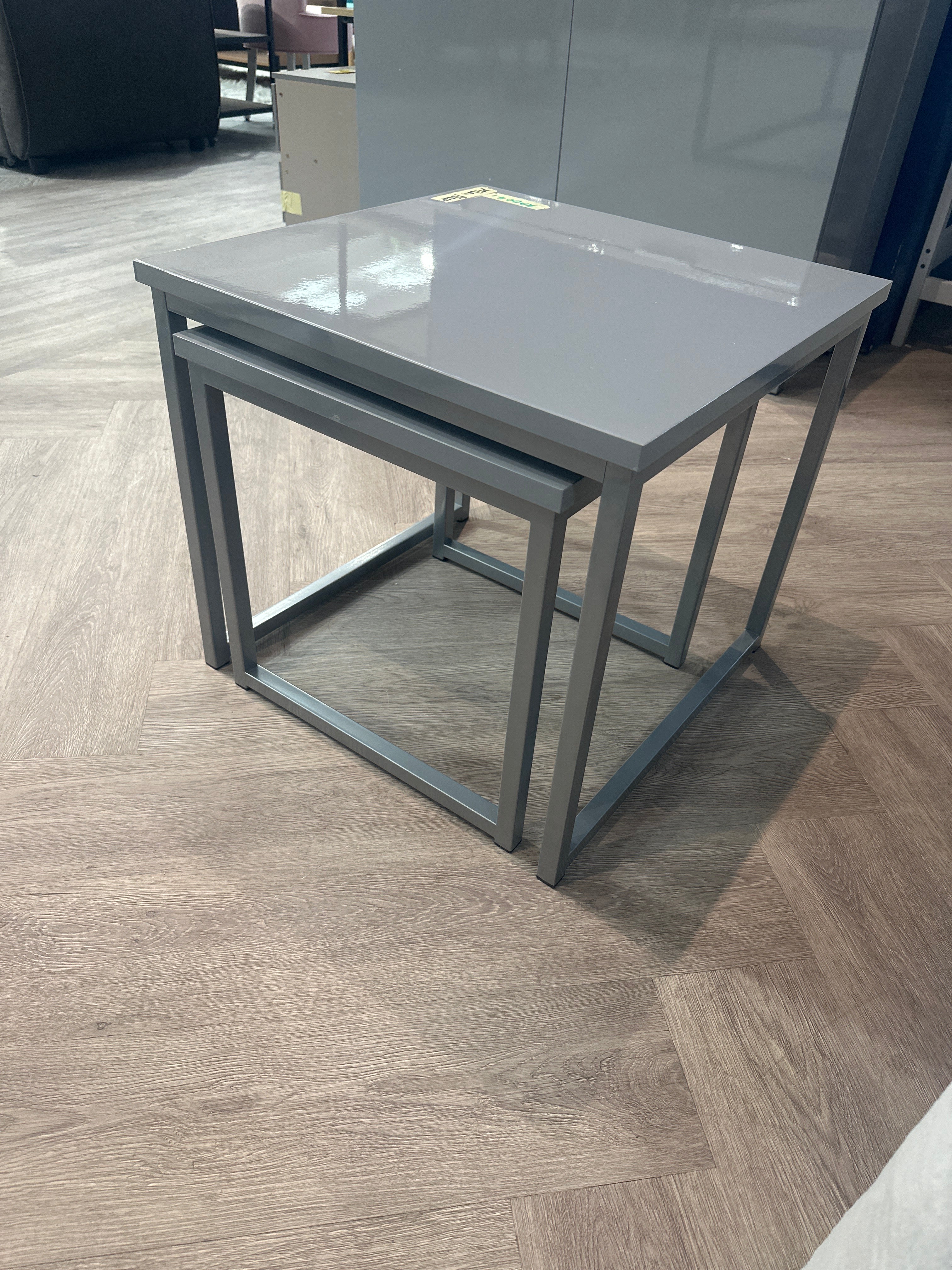 Set of 2 Square Nesting Side Tables