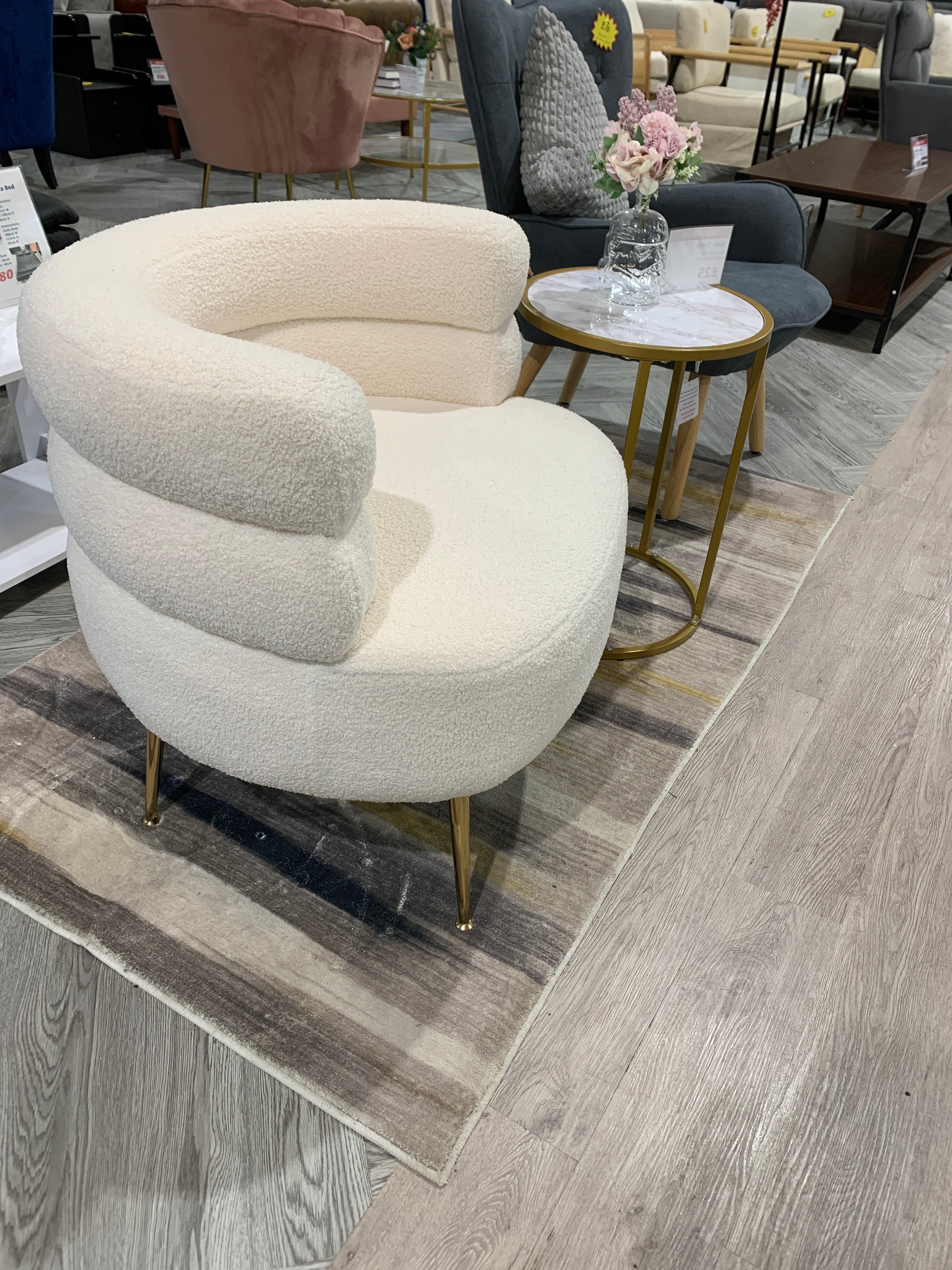 White Curved Upholstered Single Sofa Accent Chair