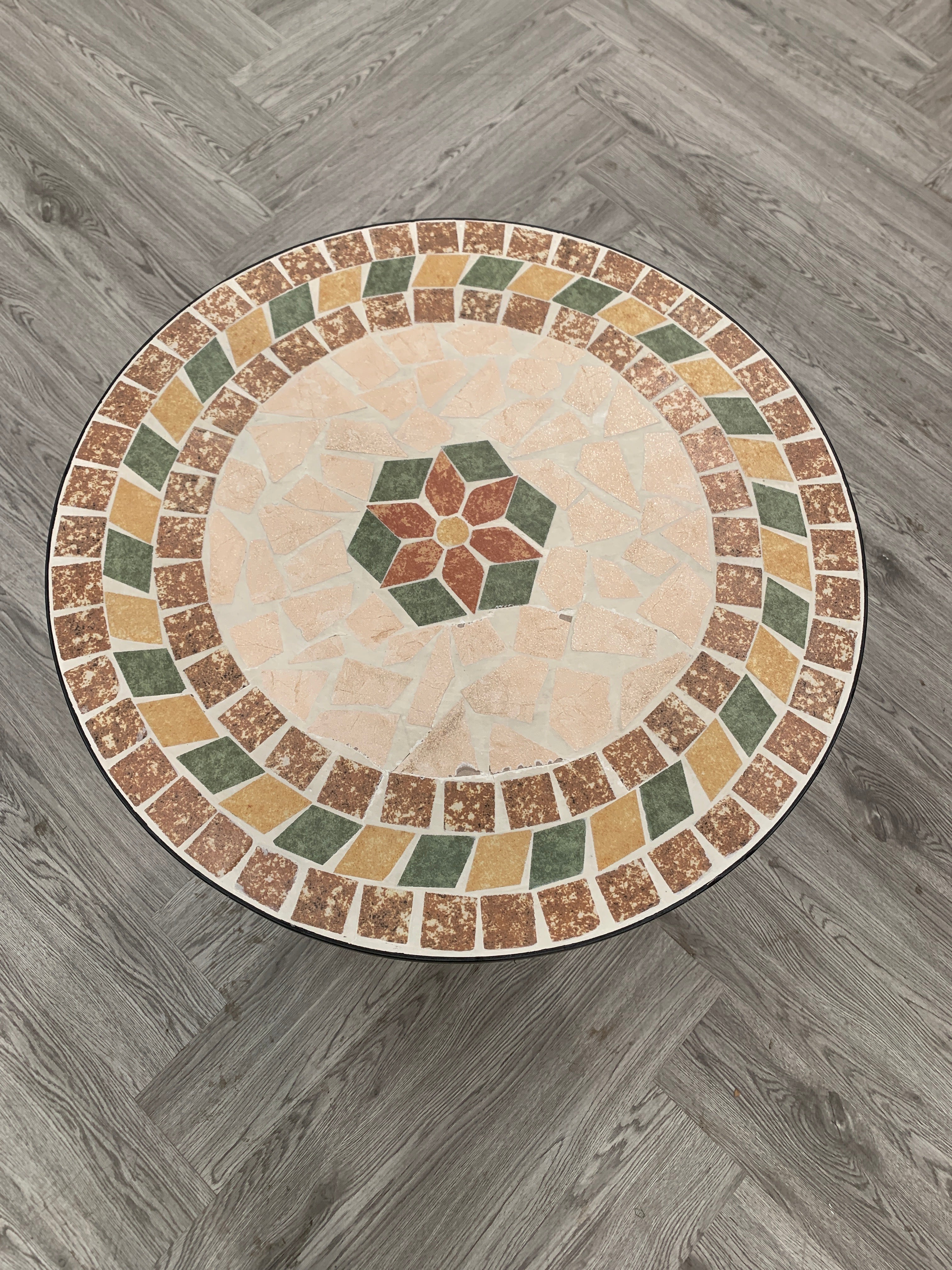 Rural Style Round Mosaic Patio Table