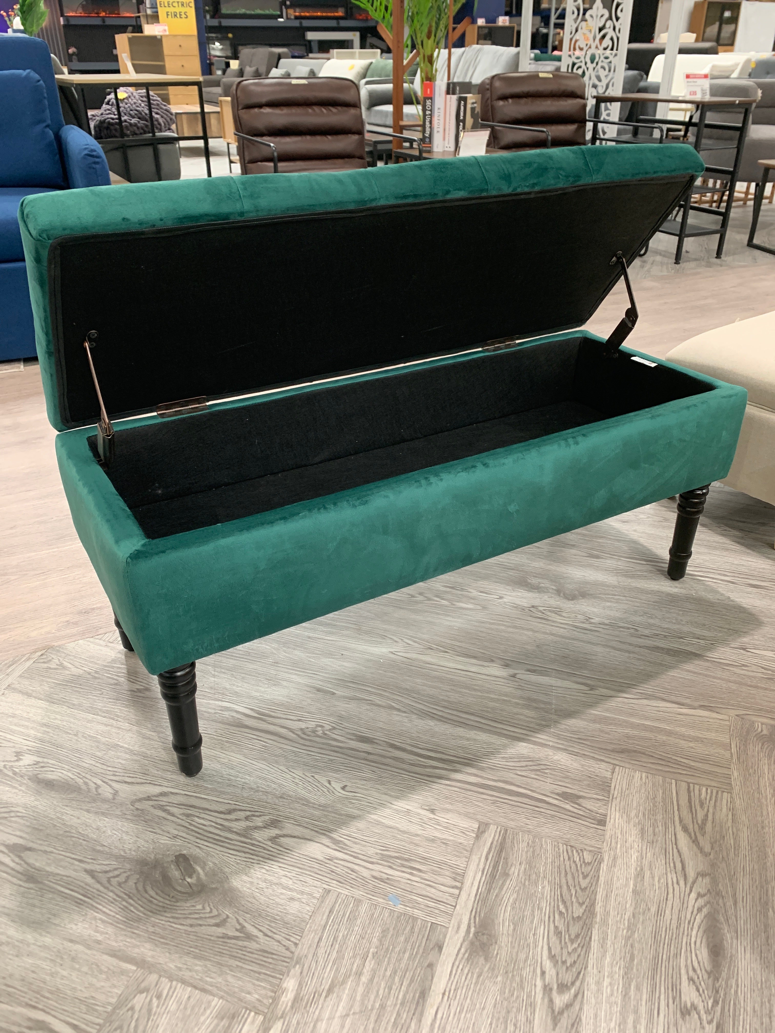 Green Buttoned Velvet Storage Bench