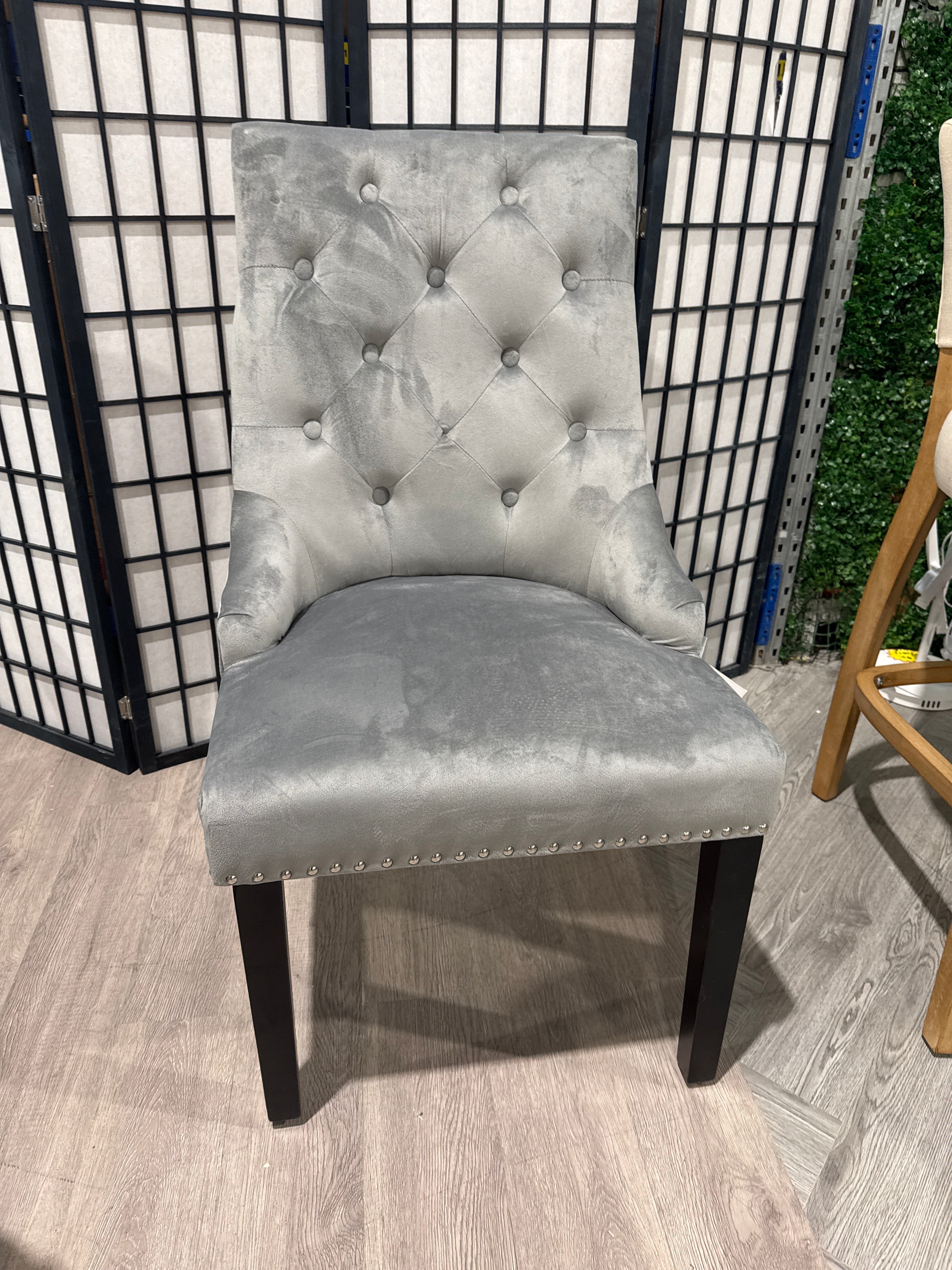 Tufted Velvet Dining Chair with Wooden Legs 1PC