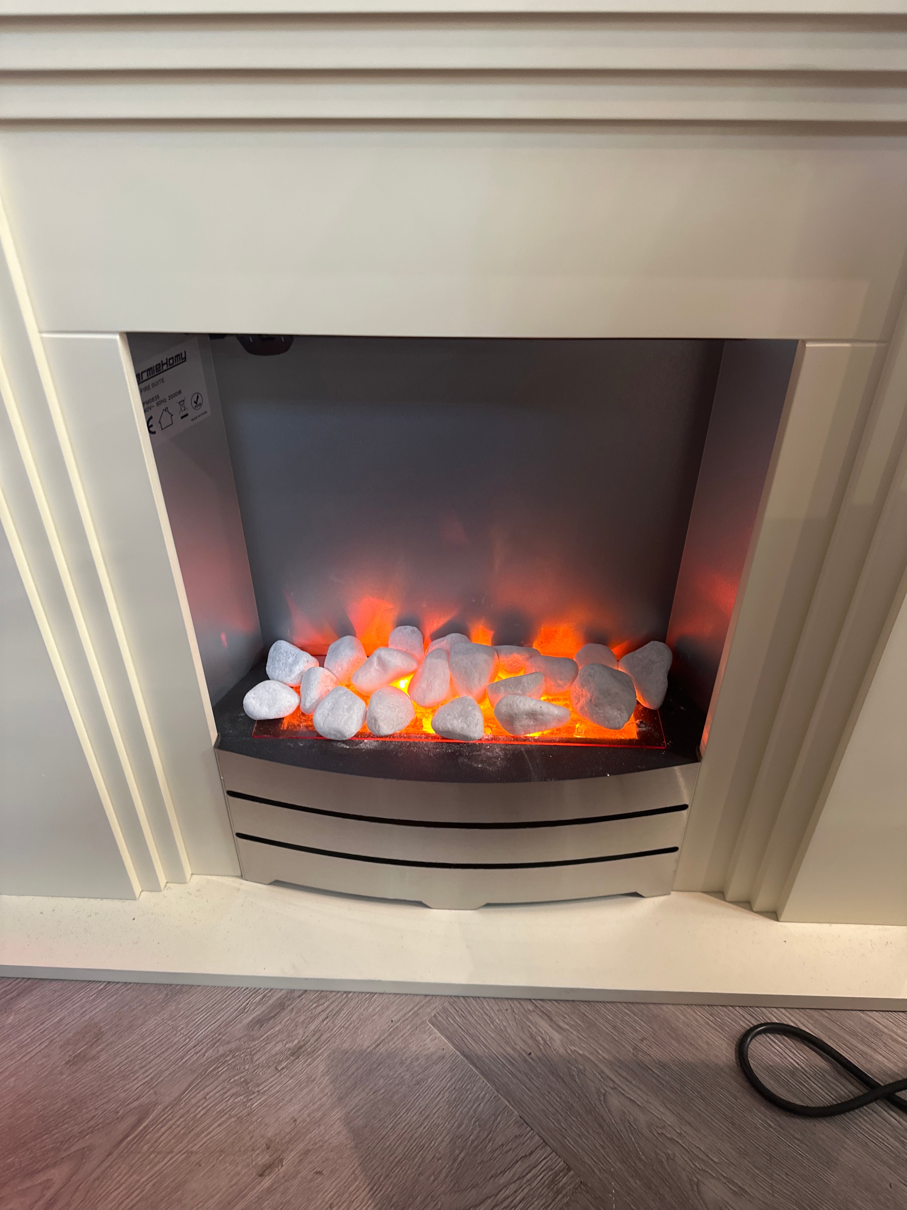 32 Inch Electric Freestanding Fireplace Suite with Mantel