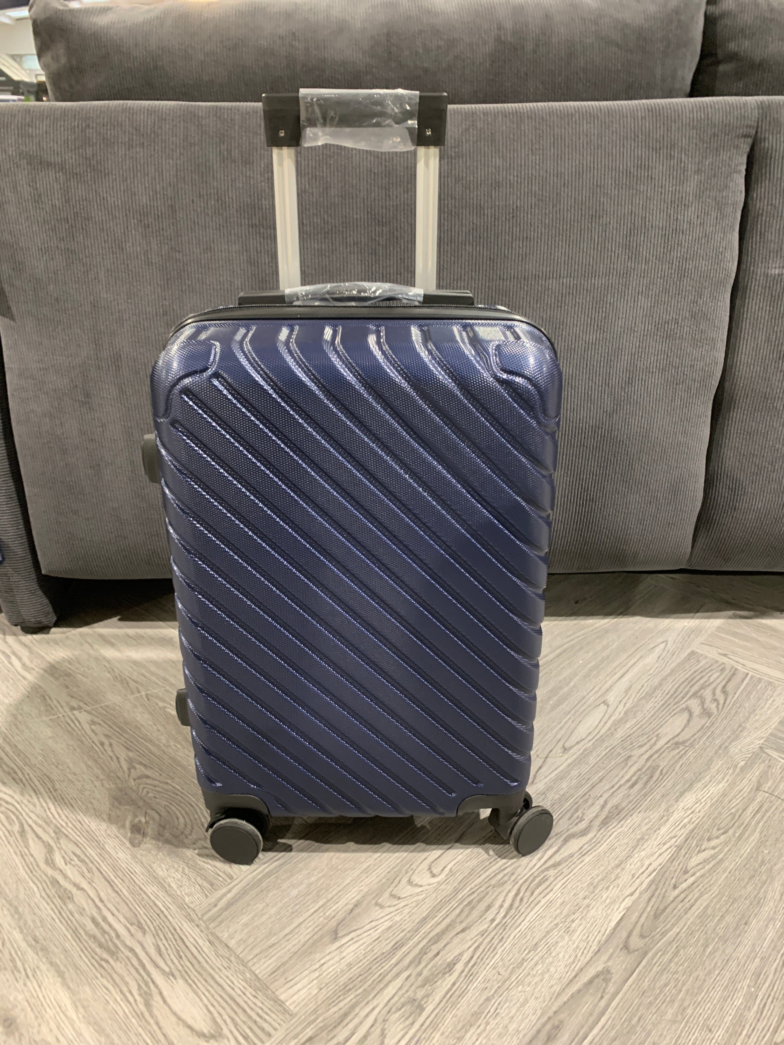 Lightweight Hardside Travel Suitcase with Spinner Wheels 20 Inch Blue