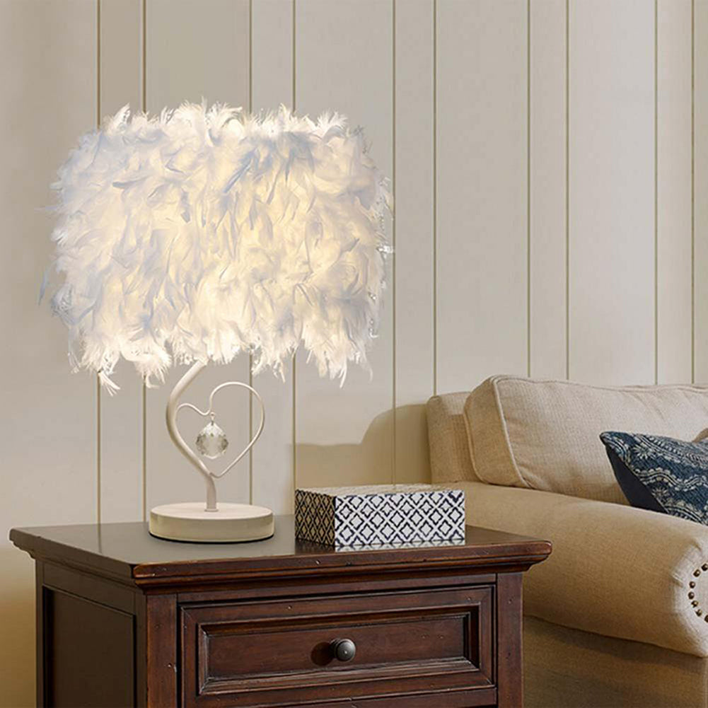 Modern Feather Bedside Table Lamp Heart-Shaped