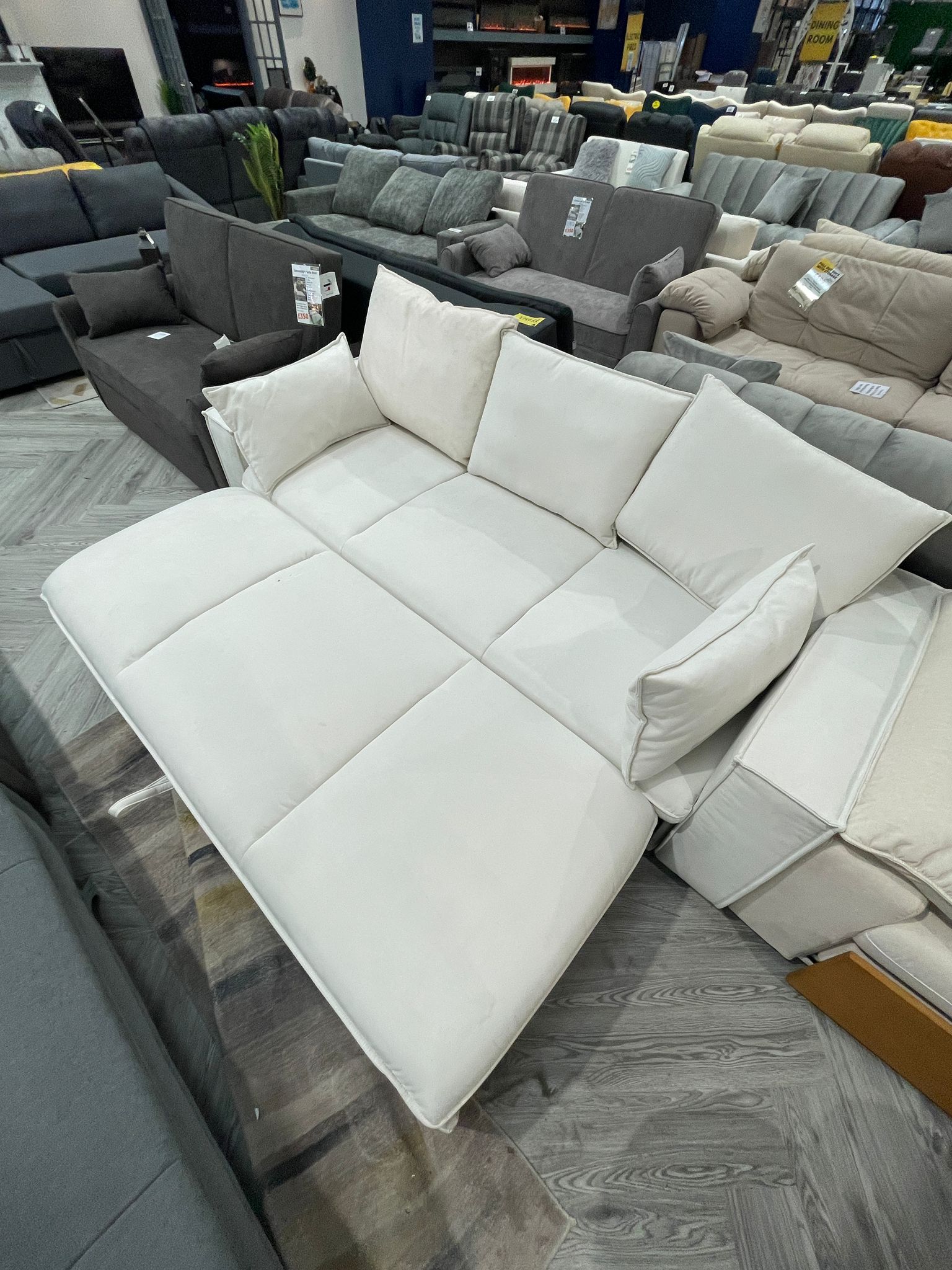 3 Seater Pull Out Velvet Upholstered Sofa Bed Beige