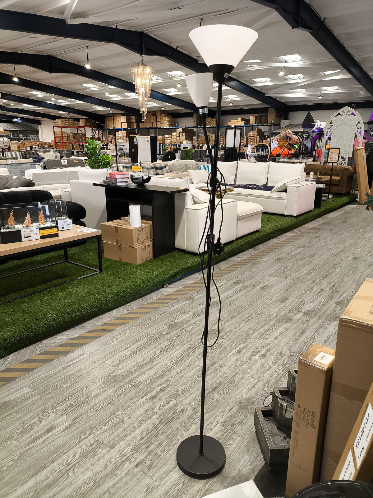 Adjustable 2 Head Standing Floor Lamp Black