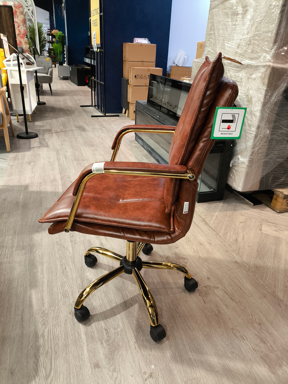 PU Leather Upholstered Swivel Office Chair with Wheels Brown
