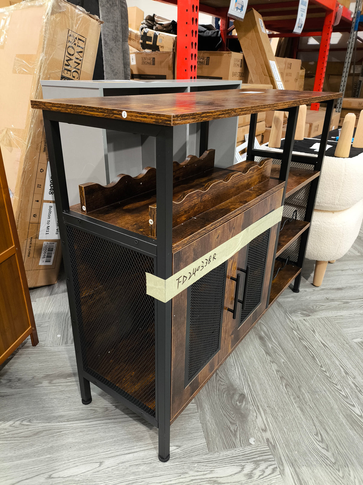 Vintage Wine Bar Cabinet with Detachable Wine Rack