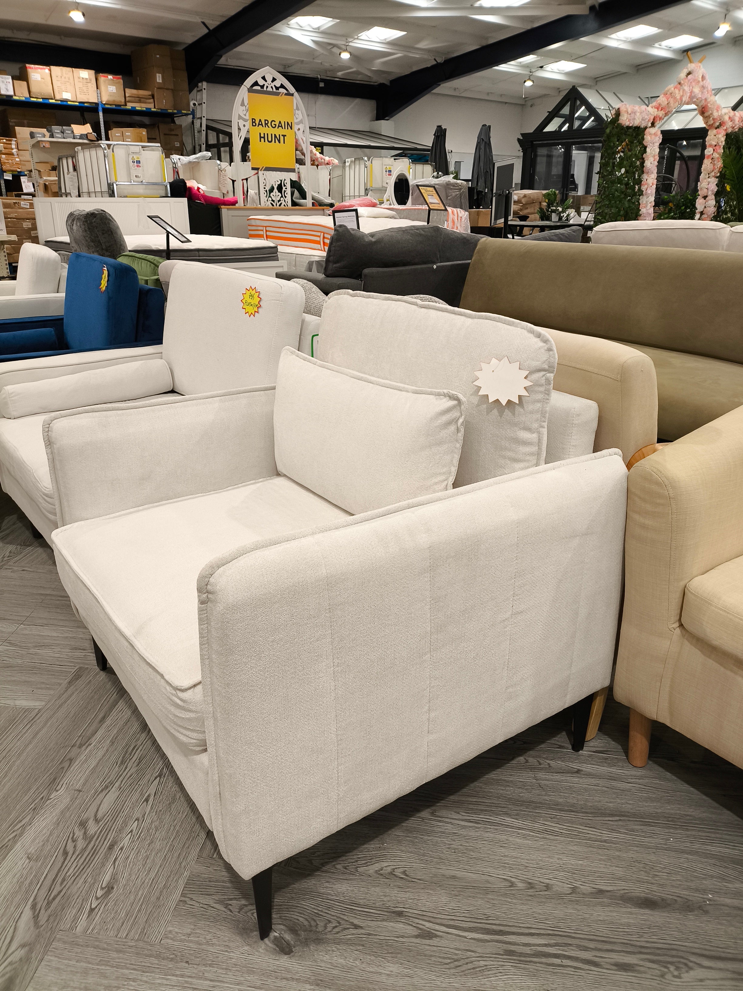 Linen Single Sofa Armchair with Toss Pillows and Metal Legs Beige